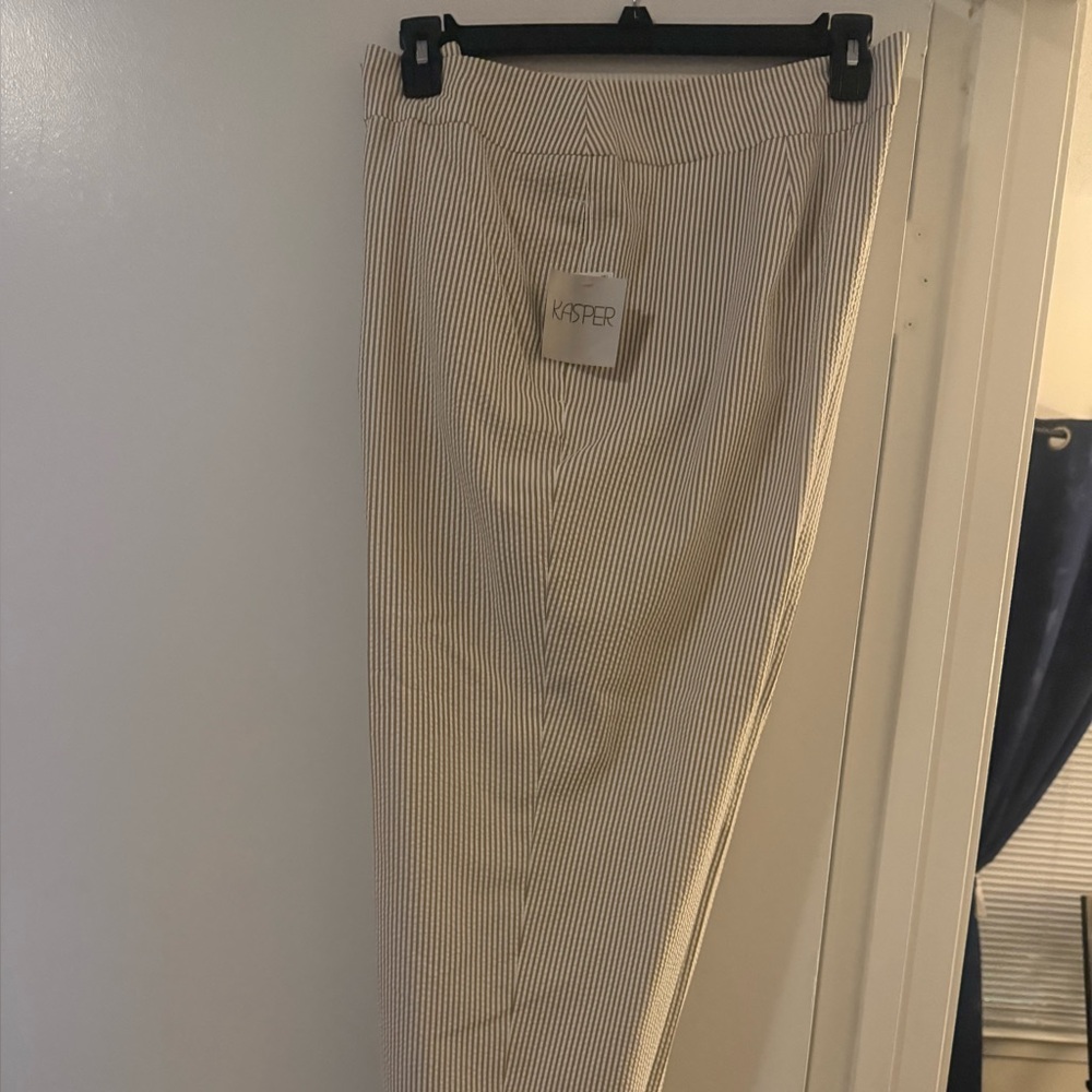 Kasper Men's Tan and White Pinstriped Chinos